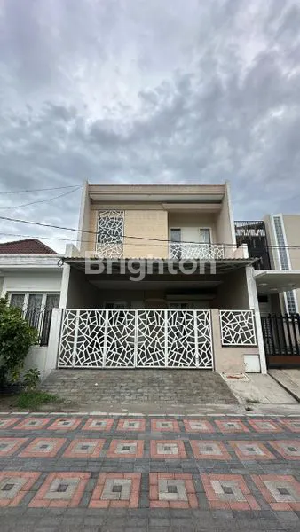 image RUMAH MINIMALIS 2 LANTAI TENGGILIS MEJOYO  (1)