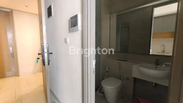image STUDIO APARTEMEN FULL FURNISH DI TAMAN ANGGREK RESIDENCE JAKARTA BARAT (5)