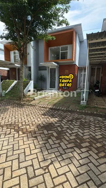 image RUMAH SIAP HUNI FULL FURNISHED THE OZ (1)