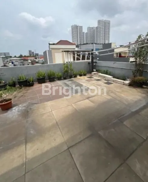 image RUMAH GROGOL LOKASI STRATEGIS UK 8X20  MURAH,JAKARTA BARAT (4)