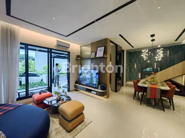 image RUMAH CANTIK STROZZI GADING SERPONG TANGERANG (3)