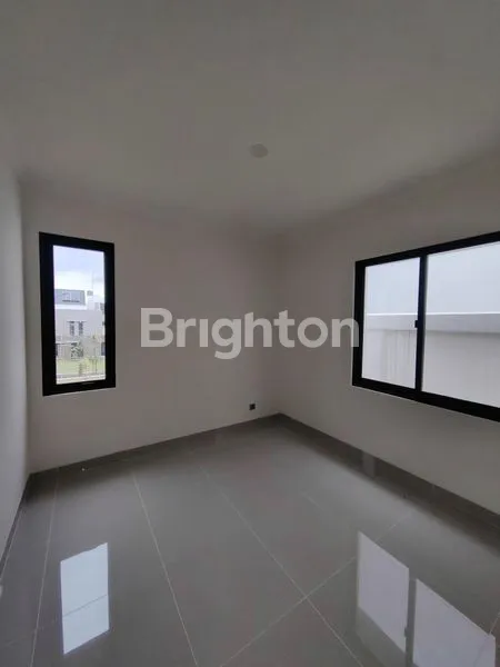 image STROZZI GADING SERPONG TANGERANG (5)