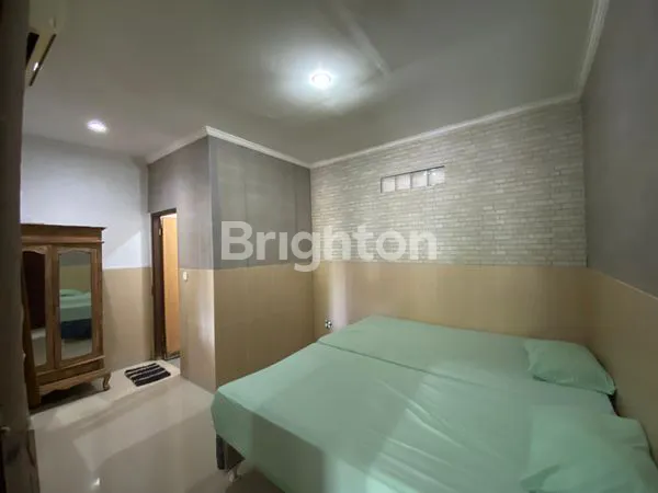 image RUMAH MINIMALIS DENGAN 3 KAMAR DEKAT GWK (4)