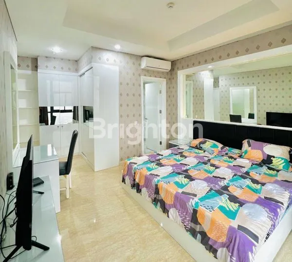 image APARTEMEN KELUARGA TENGAH KOTA FULL FURNISH DI CIPUTRA WORLD TOWER VOILA. LOKASI DI MAYJEND SUNGKONO SURABAYA. DEKAT DENGAN PAKUWON MALL, TOL SATELIT, CONNECT MALL CIPUTRA WORLD. (4)