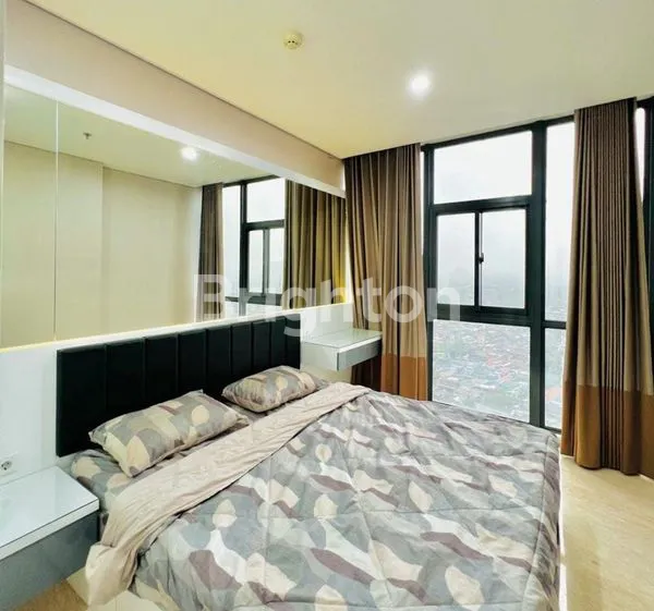 image APARTEMEN KELUARGA TENGAH KOTA FULL FURNISH DI CIPUTRA WORLD TOWER VOILA. LOKASI DI MAYJEND SUNGKONO SURABAYA. DEKAT DENGAN PAKUWON MALL, TOL SATELIT, CONNECT MALL CIPUTRA WORLD. (5)
