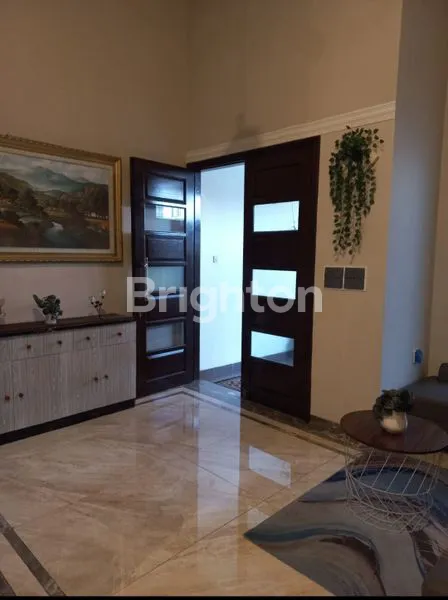 image RUMAH CANTIK, MEWAH, SIAP HUNI, FULL ELEKTRONIK DI PERMATA BUANA JAKARTA BARAT (2)