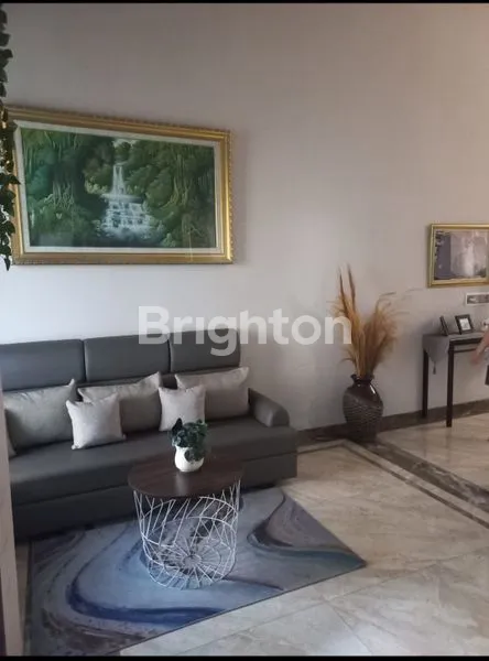 image RUMAH CANTIK, MEWAH, SIAP HUNI, FULL ELEKTRONIK DI PERMATA BUANA JAKARTA BARAT (3)