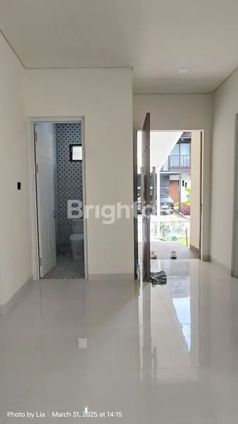 image RUMAH MEWAH SIAP HUNI DI THE EMINENT BSD – BANGUNAN MANDIRI, LOKASI PREMIUM! (3)