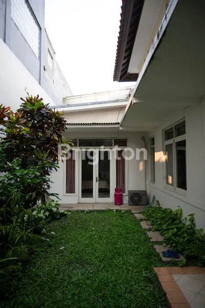 image RUMAH NYAMAN YANG TERAWAT SIAP HUNI DI TATAR WANGSAKERTA KBP (2)