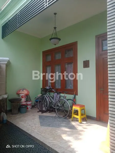 image RUMAH BESAR DI LINGKAR TIMUR DENGAN PERABOTAN (6)