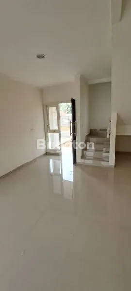 image RUMAH CLUSTER ELYSIA SUVARNA SUTERA (1)