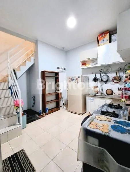 image RUMAH BAGUS, ADA KAMAR DI LANTAI 1 COCOK UNTUK ORANG TUA, NYAMAN , TENANG, TERAWAT, STRATEGIS, 2 LANTAI , DURI KEPA, JAKARTA BARAT (6)