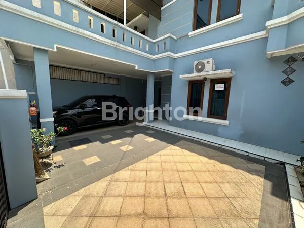 image RUMAH CAKEP 2 LANTAI GADING SERPONG SEKTOR  (8)