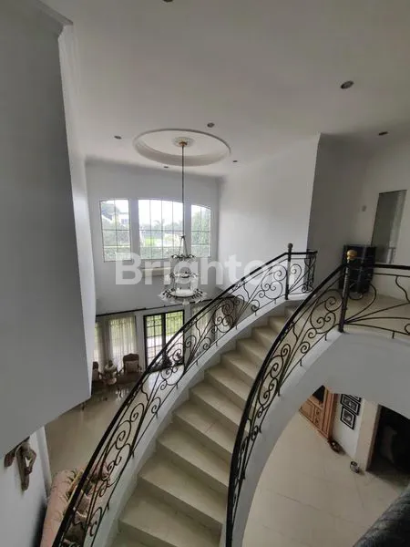 image RUMAH DI   LIPPO KARAWACI TANGERANG (7)