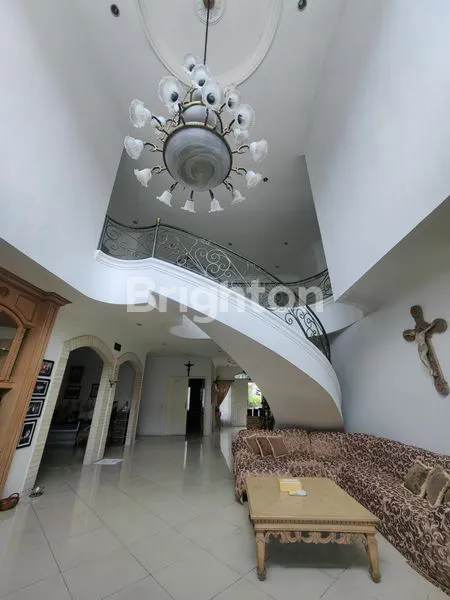 image RUMAH DI   LIPPO KARAWACI TANGERANG (4)