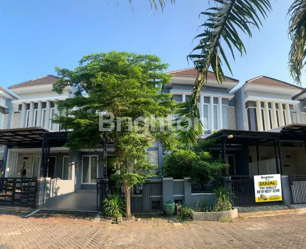 image RUMAH MODERN MINIMALIS YANG 2 LT FULL FURNISHED DEKAT RAYA MERR DAN GALAXY MALL SERTA ITS DAN IPH DAN TOLL JUANDA (1)