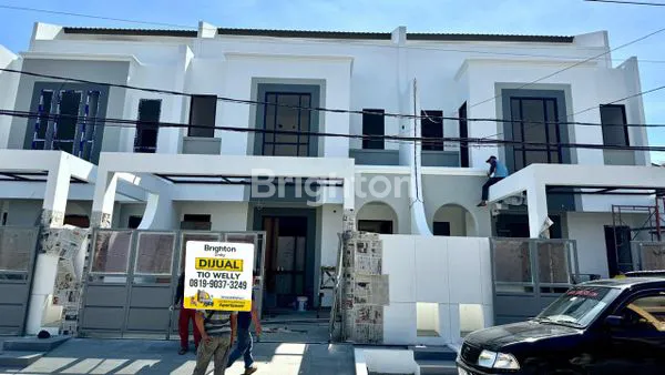 image RUMAH MODERN EROPA 3 LT BARU GRESS TERBAIK DEKAT TOLL JUANDA DAN PETRA ACYTIA SERTA CLUB HOUSE PONDOK CANDRA UINSA DAN UPN SERTA POLTEK PELAYARAN (1)