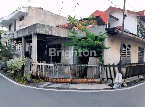 image SANGAT STRATEGIS HOEK 1 LANTAI HITUNG TANAH LOKASI BAGUS KAWASAN BISNIS JALAN ROW 2 MOBIL, COCOK UNTUK KANTOR, KOS-KOSAN, HUNIAN MEWAH, KLINIK, CIDENG JAKARTA PUSAT (1)