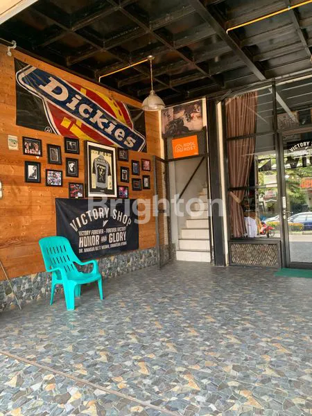 image RUKO SEKALIGUS KOS KOS AN KELAS ELITE DI KAWASAN ELITE DR.MANSYUR MEDAN (7)