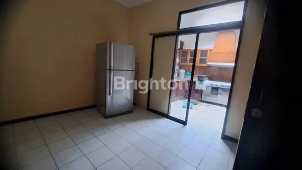 image RUMAH DEKAT PANTAI (6)