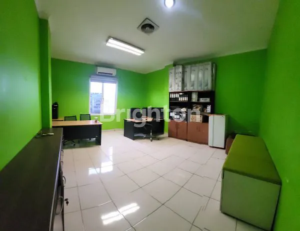 image RUKO 3 LANTAI BOULEVARD GADING SERPONG DEKAT POLSEK KELAPA DUA (2)