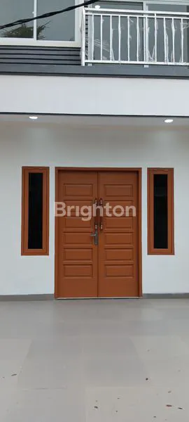 image RUMAH BARU 3 LANTAI DI VILLA KAPUK MAS ,VIKAMAS,JAKARTA UTARA (2)