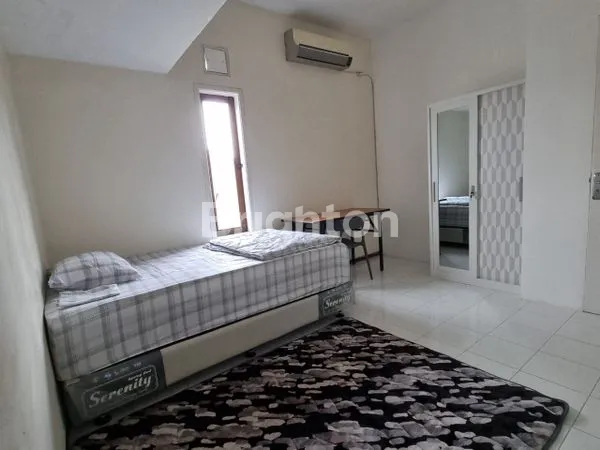 image RUMAH 2 LANTAI TERAWAT BAGUS KLAMPIS SACHAROSA (5)