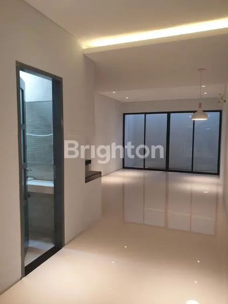 image DI JUAL RUMAH DI TANGERANG KOTA  (2)