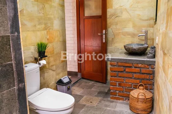 image NEW STUNNING VILLA, 2 SPACIOUS BEDROOMS AT CANGGU, BALI (6)
