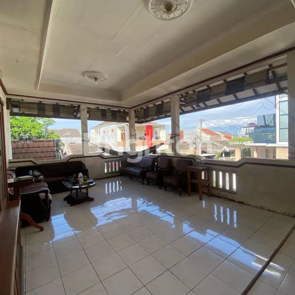 image RUMAH HOOK 2 LANTAI - SAWOJAJAR 1 (8)