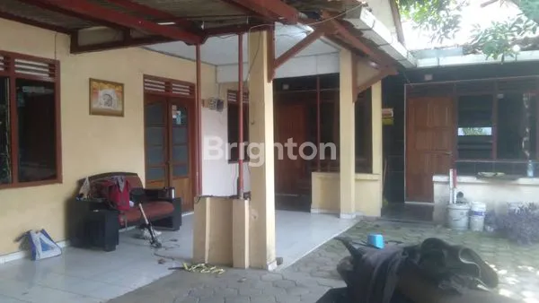 image RUMAH BELAKANG HOTEL AMBARUKMO PLAZA JL NOLOGATEN CATUR TUNGGAL DEPOK SLEMAN YOGYAKARTA (2)