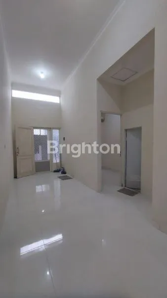 image RUMAH SIAP HUNI BARU RENOVASI DI SUKOLILO (2)