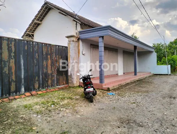 image DISEWAKAN RUKO DAN GUDANG EX EXPEDISI. LOKASI SELANGKAH DARI JALAN UTAMA DAN AMAN. (2)