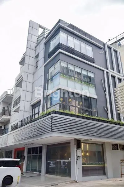 RUKO 4,5 LANTAI DI KOMPLEK RUKO SEASONS CITY, JEMBATAN BESI, JAKARTA BARAT