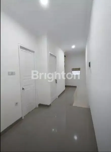 image JUAL MURAH RUMAH BARU 3 LANTAI KEBON JERUK JAKARTA BARAT (6)