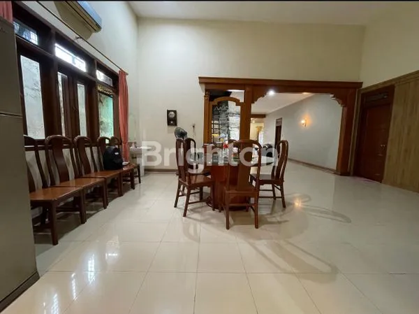 image RUMAH MEWAH LUAS 888 - HASANUDIN - MEDAN KOTA (4)