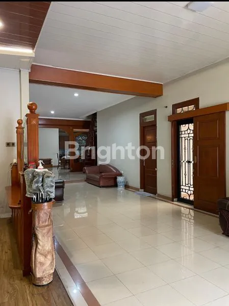 image RUMAH MEWAH LUAS 888 - HASANUDIN - MEDAN KOTA (6)