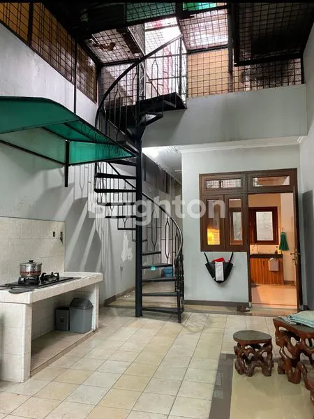 image RUMAH MEWAH LUAS 888 - HASANUDIN - MEDAN KOTA (8)