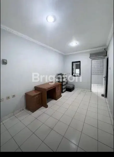 image RUKO 3 LANTAI PINGGIR JALAN  RAYA CENDRAWASIH CENGKARENG (3)