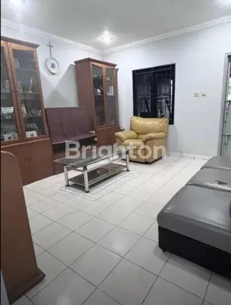 image RUKO 3 LANTAI PINGGIR JALAN  RAYA CENDRAWASIH CENGKARENG (2)