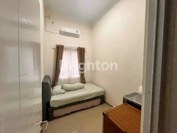 image RUMAH BARU DALAM CLUSTER TRIA ADARA SERPONG TANGERANG SELATAN (4)