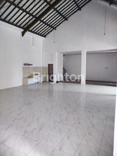 image RUMAH / GUDANG KECIL LOSS TANPA SEKAT DI DEKAT KAMPUS ISI (2)