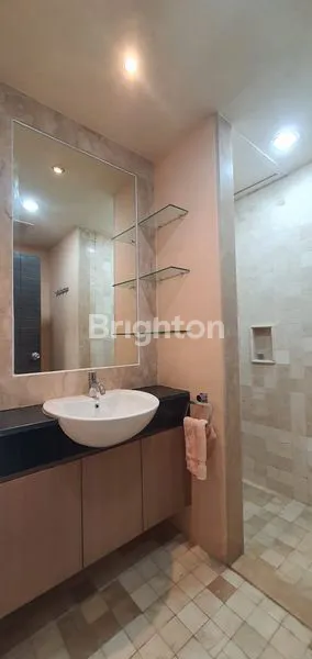 image APARTEMEN TENGAH KOTA TIPE 3 BR DI ASTON (2)