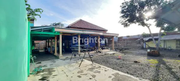 image RUMAH STRATEGIS HITUNG TANAH PINGGIR JALAN RAYA GEDANGAN SOLOBARU (3)