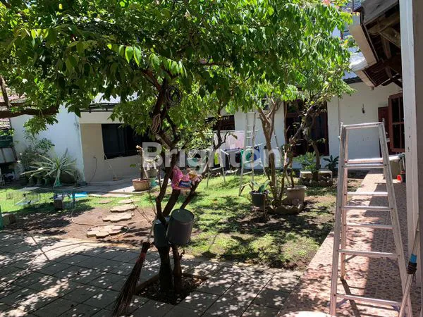 image RUMAH MEWAH 0 JALAN RAYA TENGAH KOTA DEKAT ALUN-ALUN,ADA USAHA KOS-KOSAN 13 KAMAR (3)