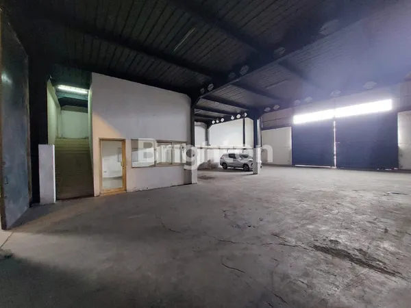 image GUDANG SIAP PAKAI AKSES KONTAINER DEKAT TOL MARGOMULYO PERMAI (4)