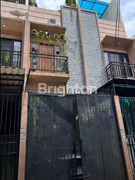 image JUAL CEPAT RUMAH FULL FURNISHED 3 LT BU DURI KOSAMBI (1)