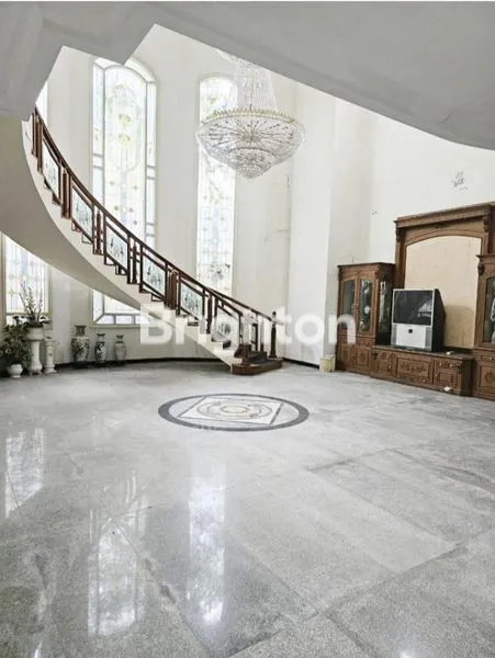 image RUMAH MEWAH DI BUKITSARI DIJUAL MURAH (7)