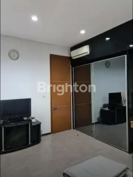 image RUMAH MINIMALIS MODERN SEMI FURNISHED, BEBAS BANJIR DI CEMPAKA PUTIH TENGAH DI JAKARTA PUSAT (2)