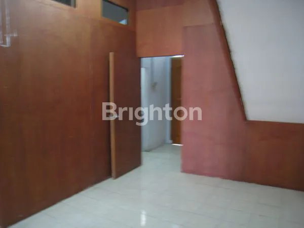 image RUKO 3,5 LANTAI DI BATAM CENTER SIAP HUNI (8)